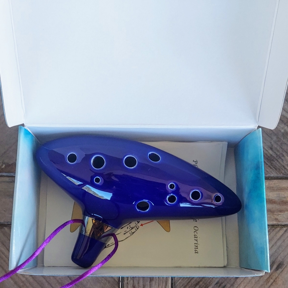 Purple Ocarina of Time 12-Hole Alto C from the Legend of Zelda. - Picture 4 of 10